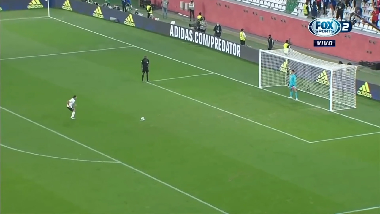 Tìm hiểu về penalty và luật đá penalty trong bóng đá đầy thú vị